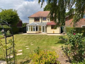 Photo 13- click for photo gallery